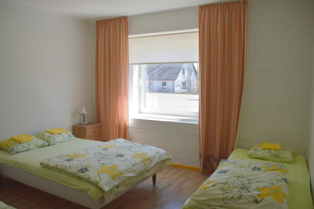 Saare Automatic Hostel Pärnu Kültér fotó